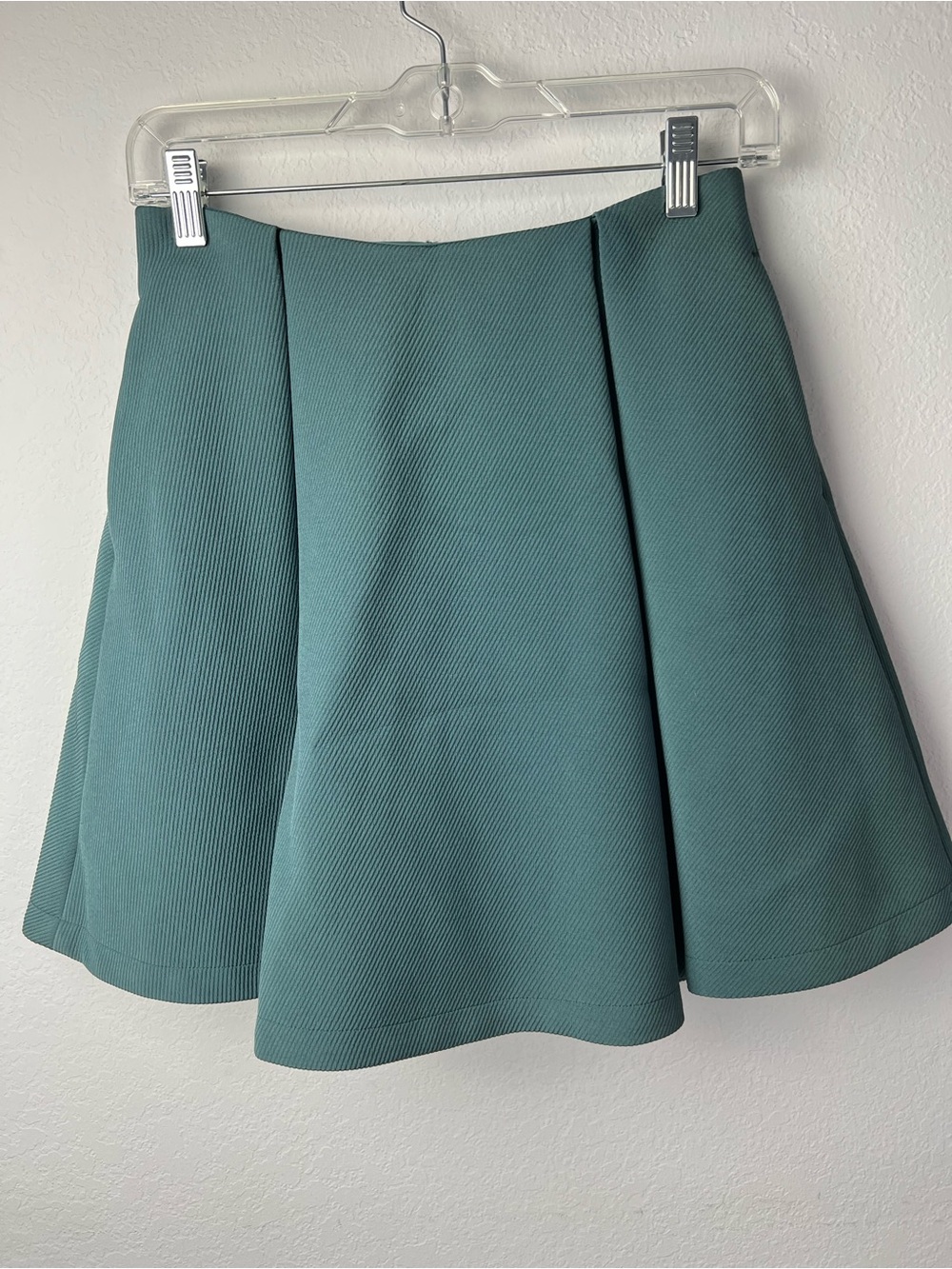 Sacra Tokyo Green Ribbed Pleated Mini A-line Skirt